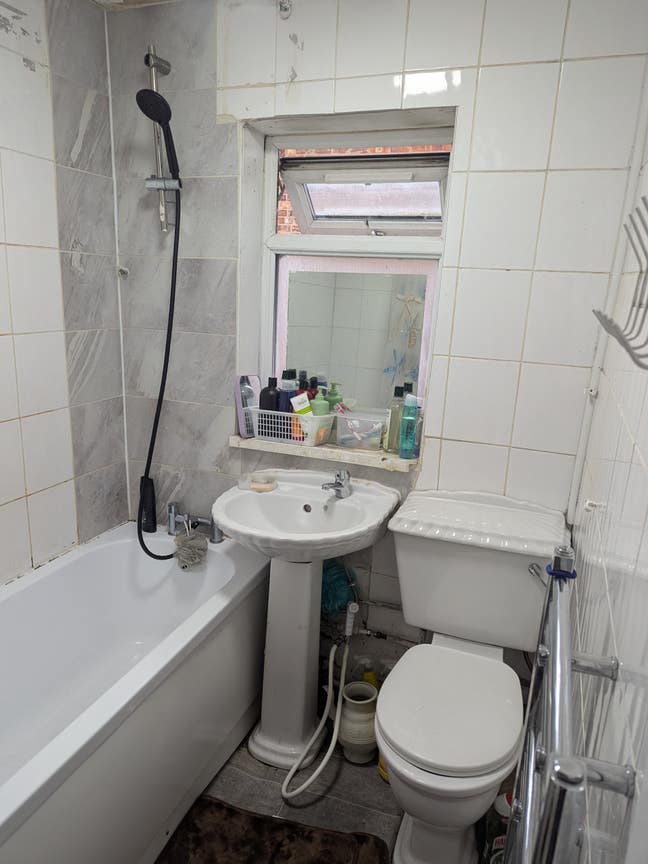 Double bed room  Main Photo