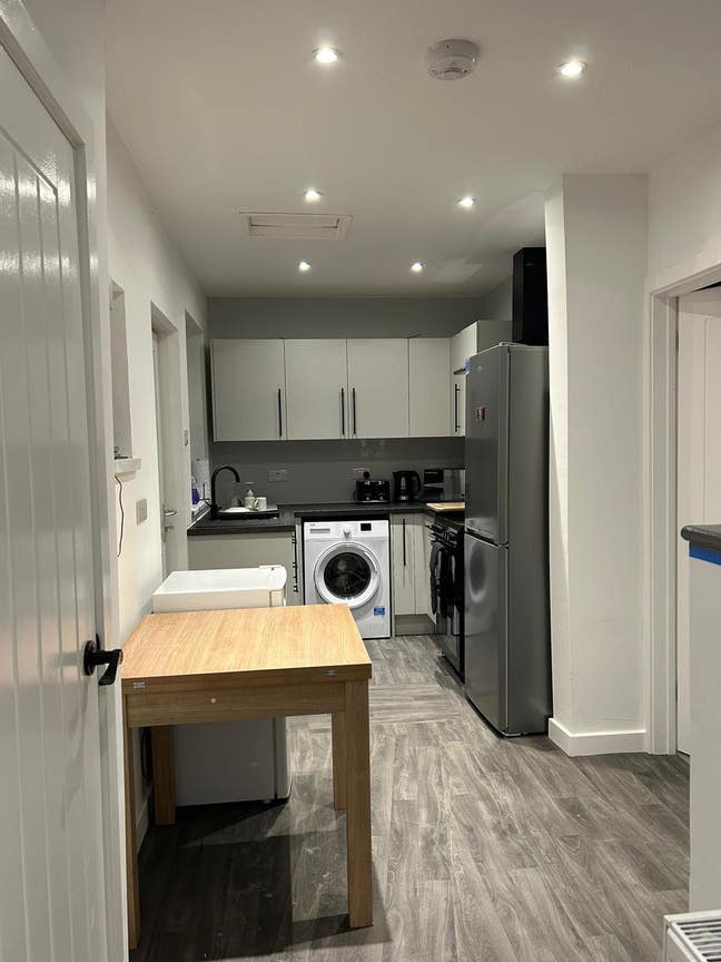 Double room available in St Stephen Main Photo