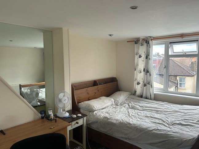 Spacious double room in Tooting  Main Photo