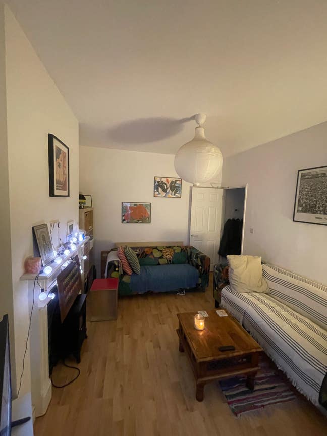 1 room in a house share in southville Main Photo