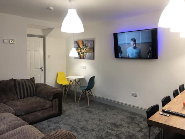 Tasker House - 6 Luxury Double En-Suite Rooms  Main Photo