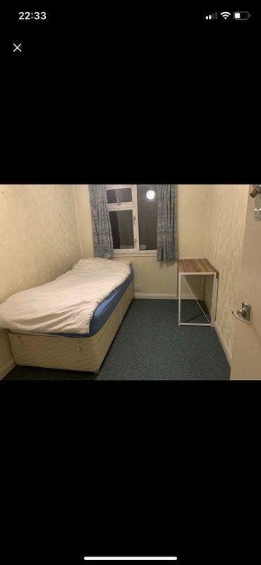 Nice  Room  Best for Study or Work Brunel Universi Main Photo