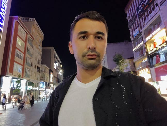 27 year old Male seeks a single or double room Main Photo