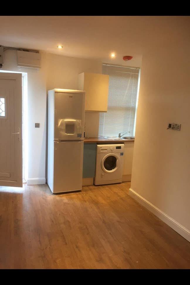 Great Ground floor Studio Apartment  Main Photo