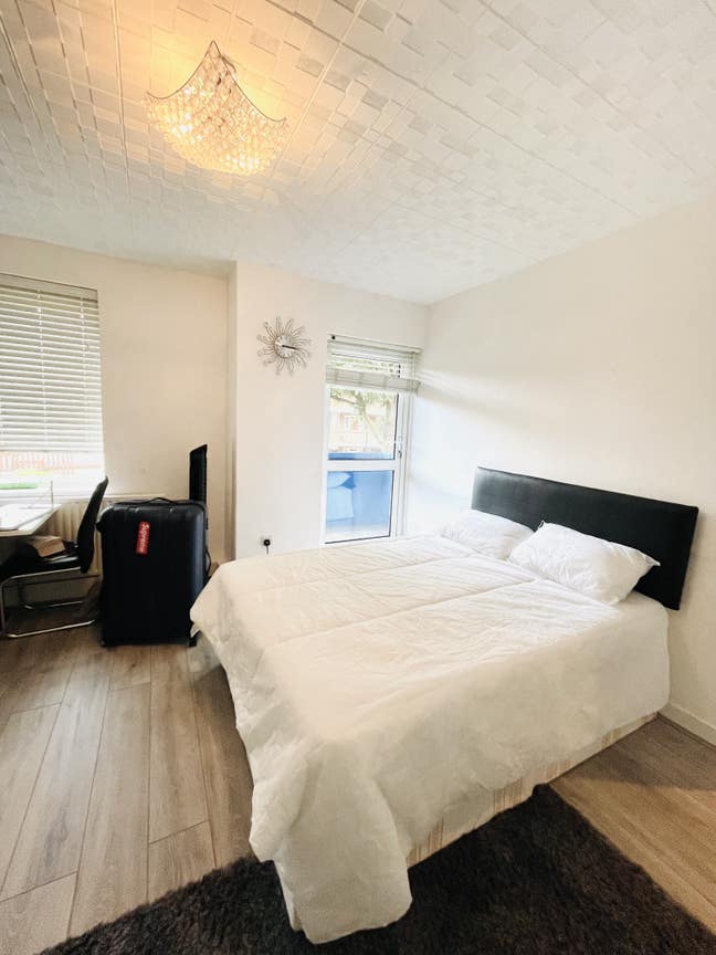 Private Balcony & Artsy area │Shoreditch Main Photo