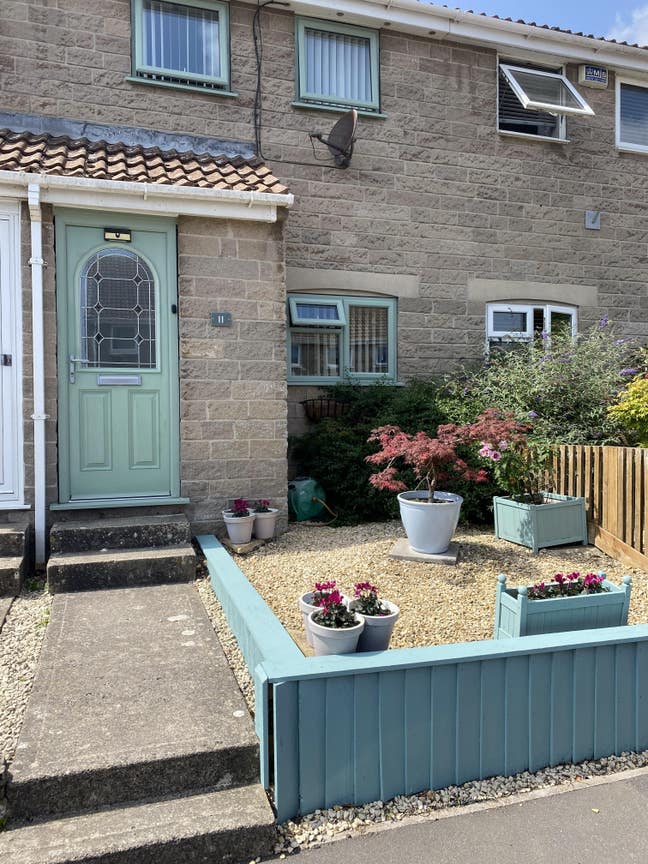 Double room with full use of whole house Main Photo