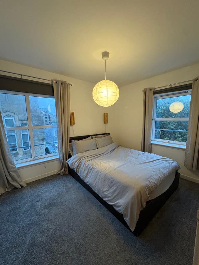 Beautiful 2 bedroom flat in the heart of Glasgow  Main Photo