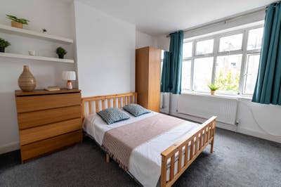 Lovely 5 beds house - Holloway Road / Finsbury Prk Main Photo