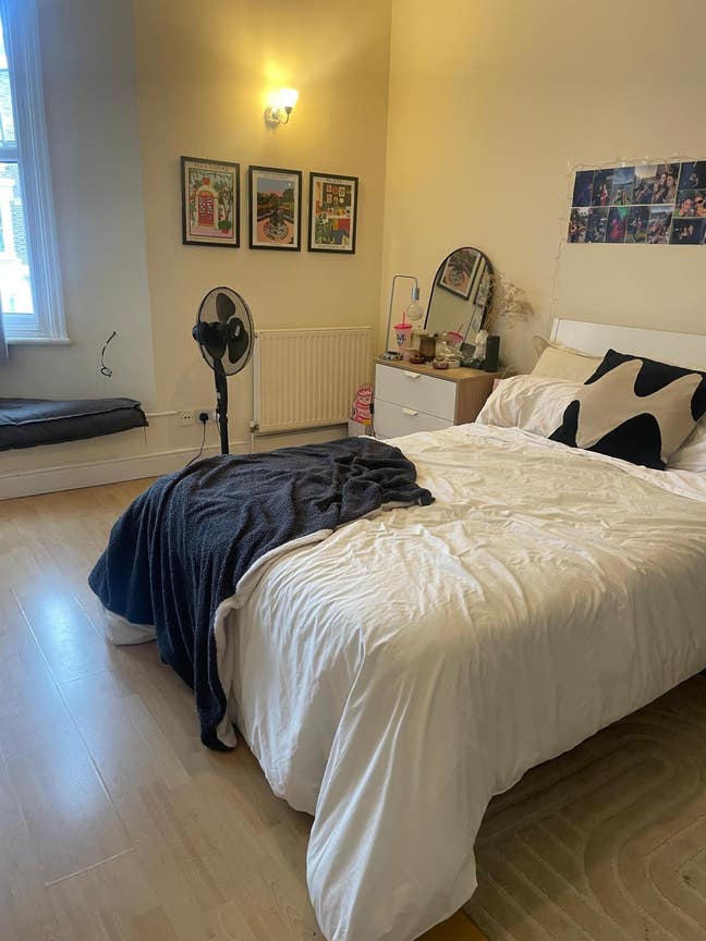 2-Bedroom Flat with Separate Kitchen – Furnished Main Photo
