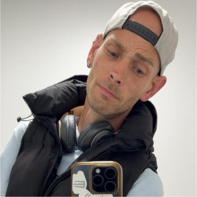 Seeking a room to rent  Main Photo