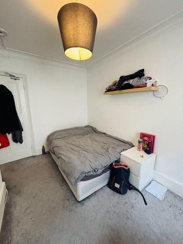 Beautiful Furnished Double Bedroom - All Bills Inc Main Photo