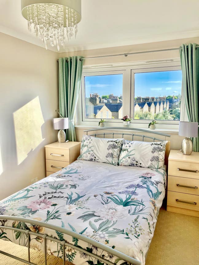 Room close to Clapham Junction & Wandsworth Town Main Photo