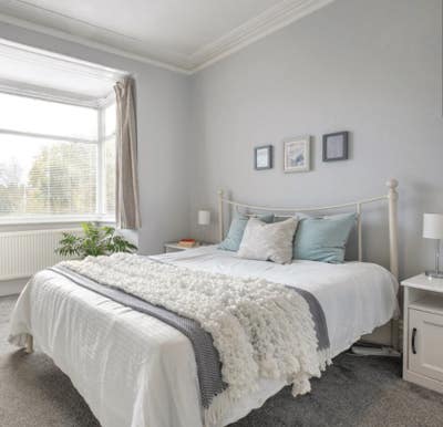 Double Room in Lovely House-Lower Parkstone House  Main Photo