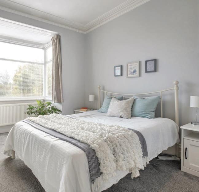Double Room in Lovely House-Lower Parkstone House  Main Photo