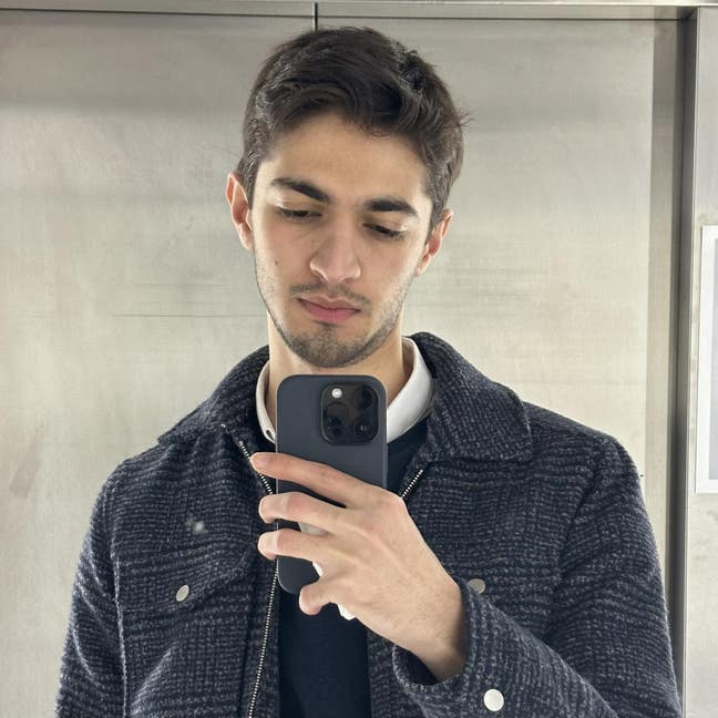Professional, 26 Looking for room to rent. Main Photo