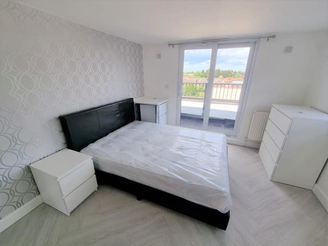 Luxury Penthouse Room with Balcony Main Photo
