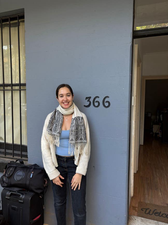 Aussie young professional seeking room Main Photo
