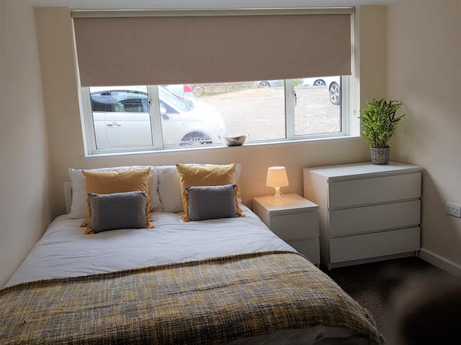 💸Lovely Double En suite Main Photo