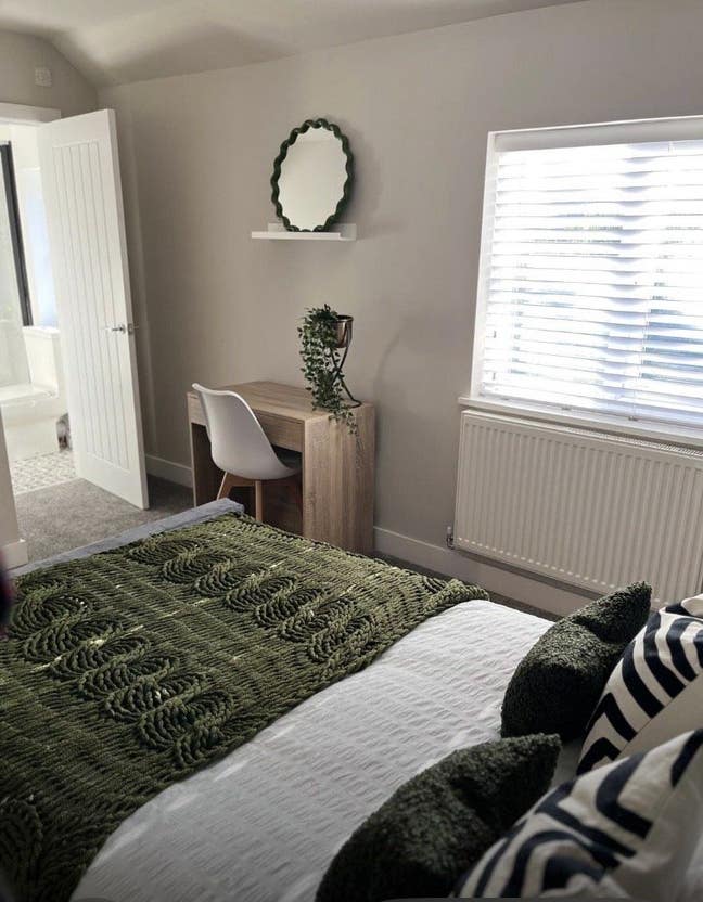 Half Price for the First Months Rent  Main Photo