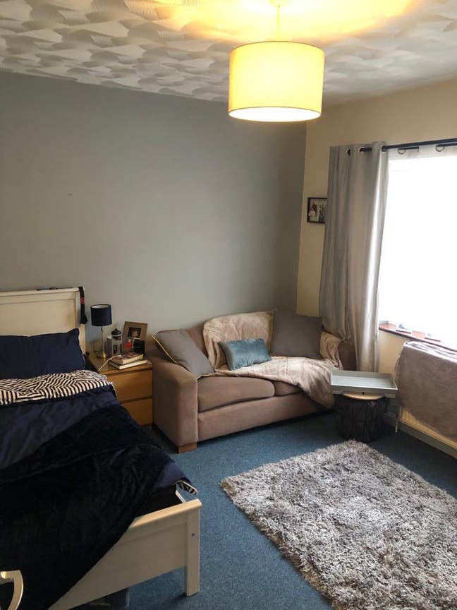 💥Large Furnished Double Room💥 Main Photo