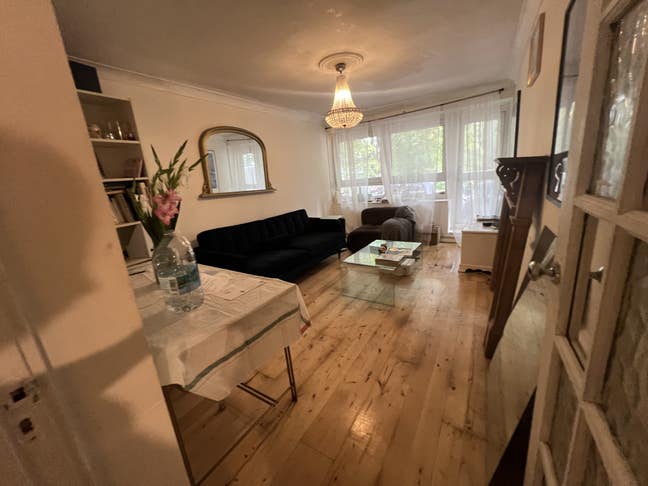 Peaceful double in Gospel Oak Main Photo