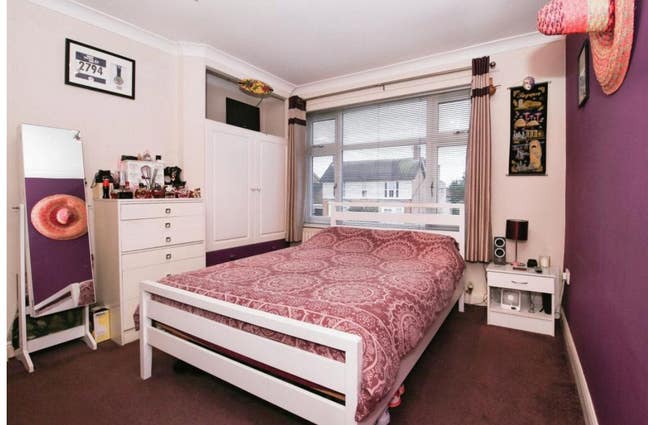 King size furnished bedroom  Main Photo