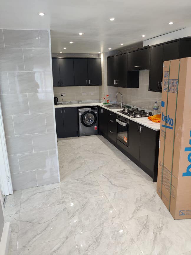 Spacious 4 Bedroom House available to rent! Main Photo