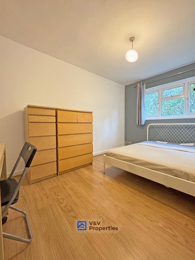 ✅ Fresh Rooms on the Market - Old Street🏡  Main Photo