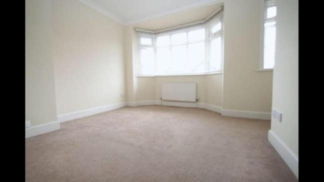 Large double room in two bed house.. Winton  Main Photo