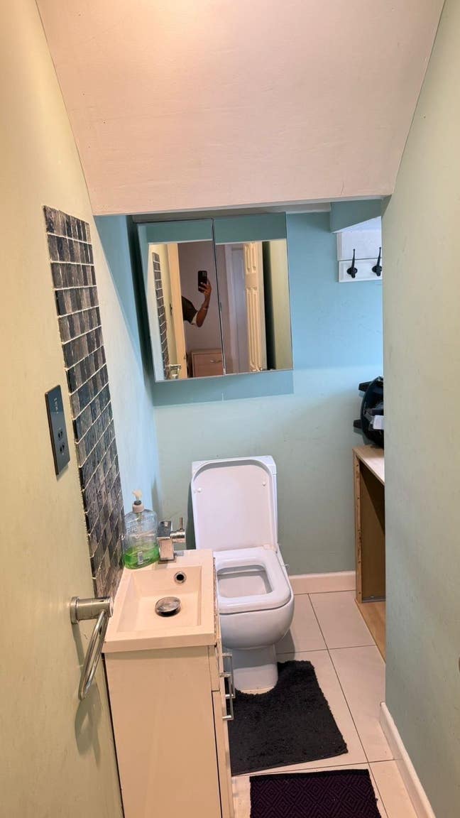 Single room En suite  Main Photo