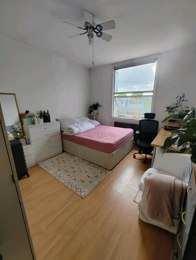 1 Bed in Battersea  Main Photo