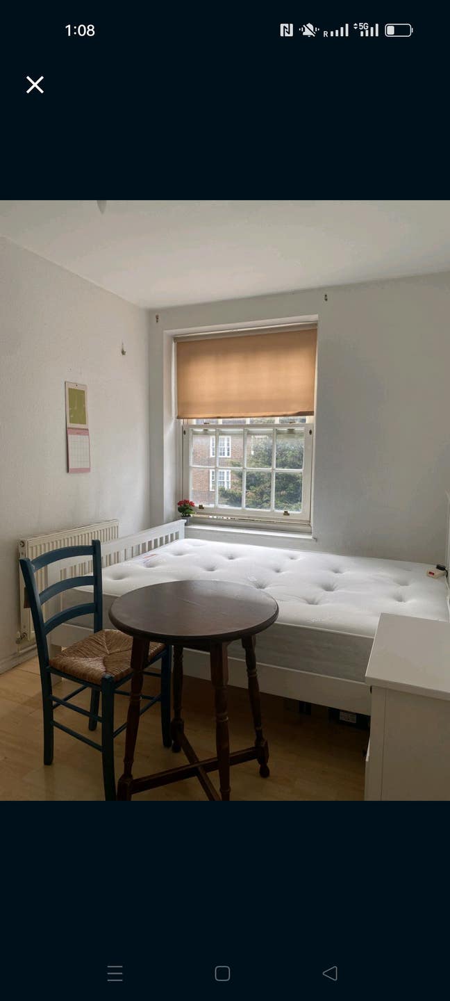 Double Room 7 Mins from Vauxhall Tube Main Photo