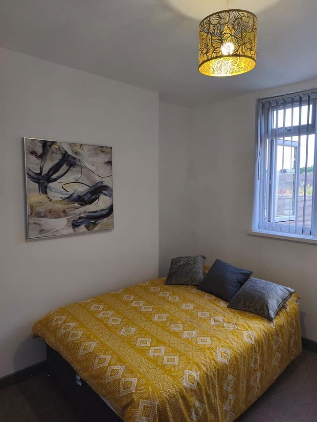 Room for rent  Main Photo