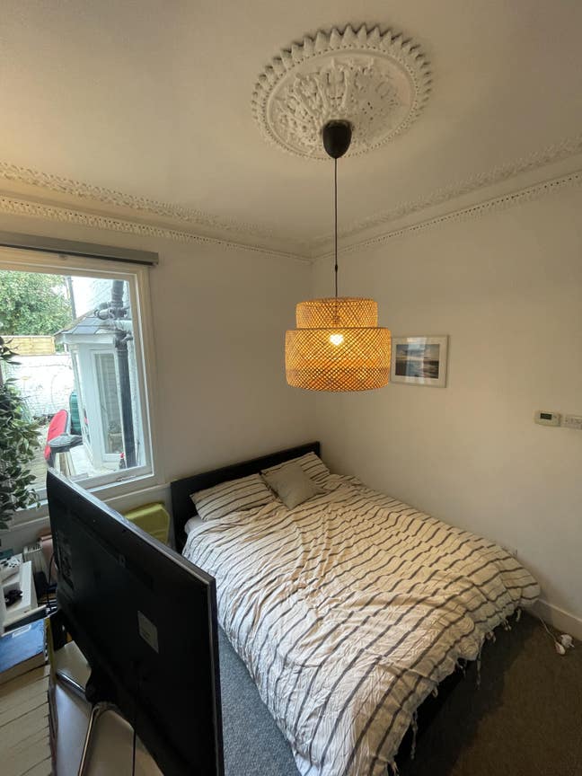 🌟 Spacious Sublet in Clapham Junction – 1–2 Month Main Photo
