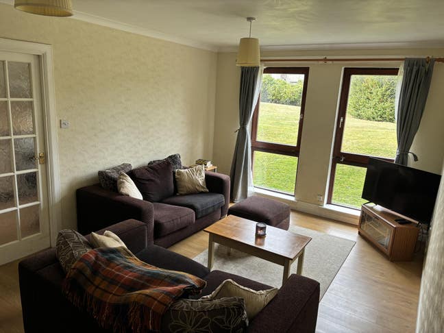 2 Bedroom flat for short term let (Sep/Oct) Main Photo