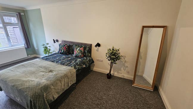 Bedrooms Available - Close to UEA Main Photo