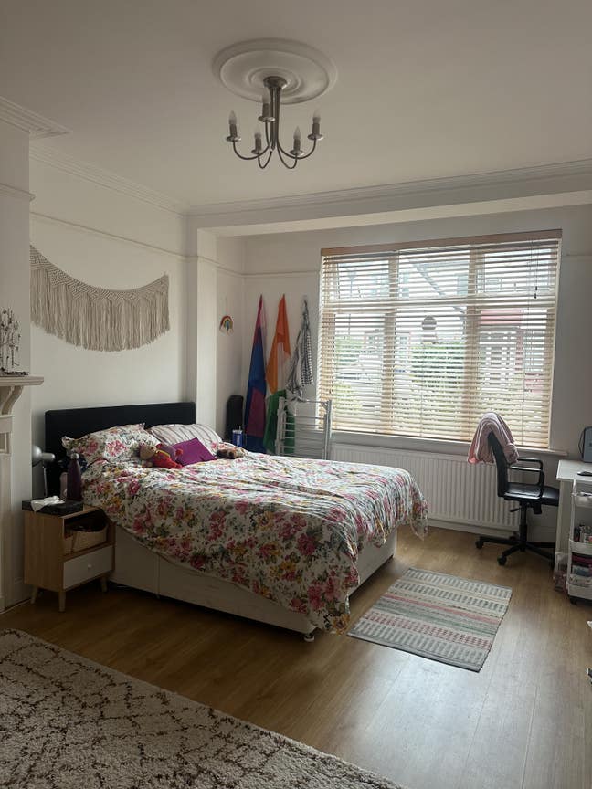 Tooting Double Bedroom - £899 inc. some bills Main Photo
