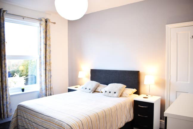 Spacious Room - 28 Sudbury Street, Derby Main Photo