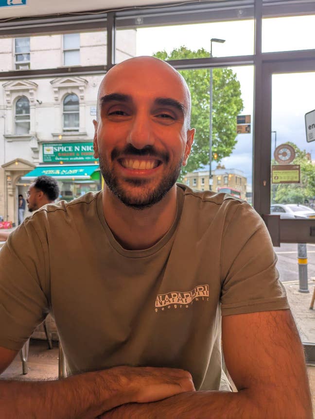 Looking for a homey flat/room with friendly folk Main Photo