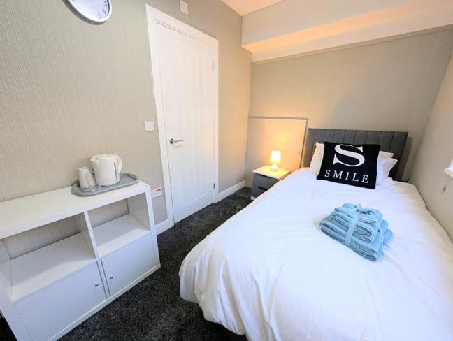 Brand New En Suite Rooms - Near To FGH Main Photo