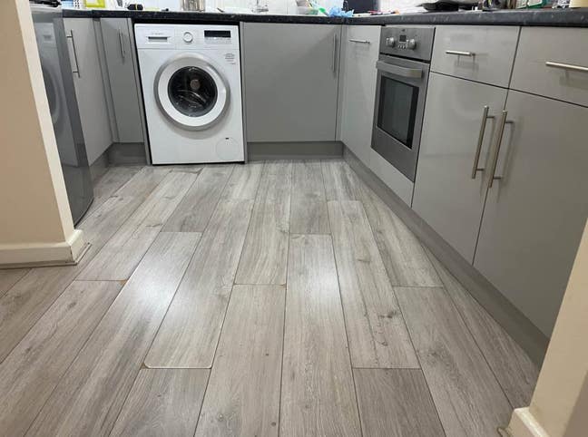 1 double room for only 1 professional trade   Main Photo