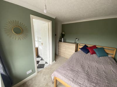 En-suite double room available  Main Photo