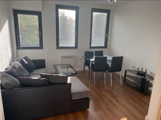 2 Bed Flat available for rent (PE1 city centre) Main Photo