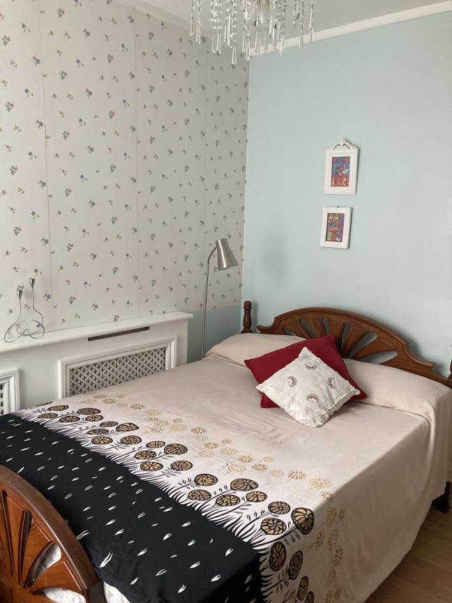 Affordable, well located and clean double room Main Photo