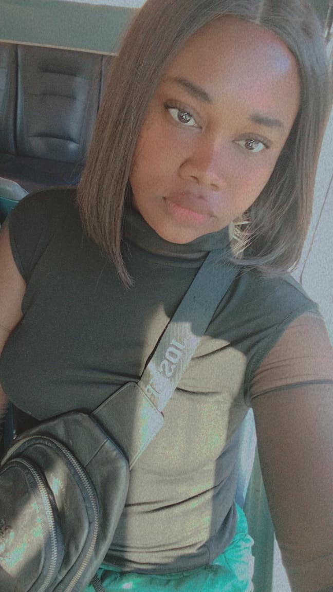 32 year old Female seeks a single or double room Main Photo