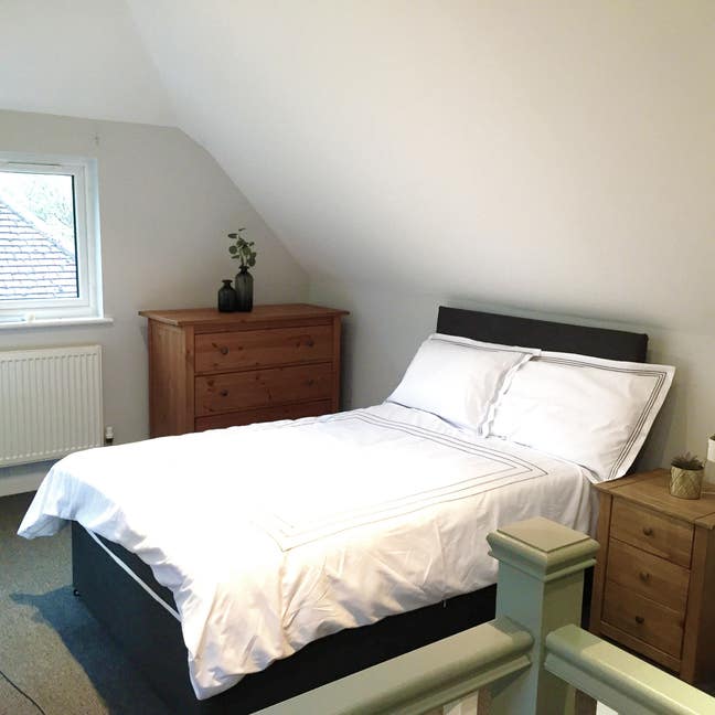 **Best House Share in Guildford** Main Photo