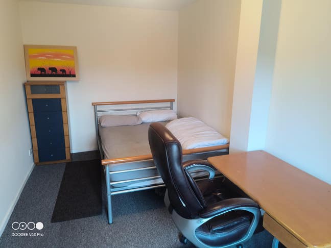 Room 2 Let - Friendly 4-Bed Home(Stockton-On-Tees) Main Photo