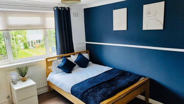 2 Rooms Left!! Luxury Rooms - Lowood Street E1 Main Photo