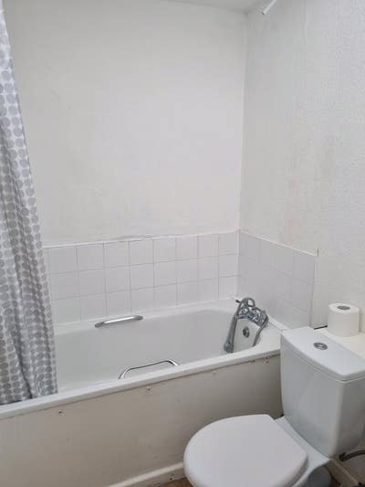 Room available in Abbey Wood Station  Main Photo