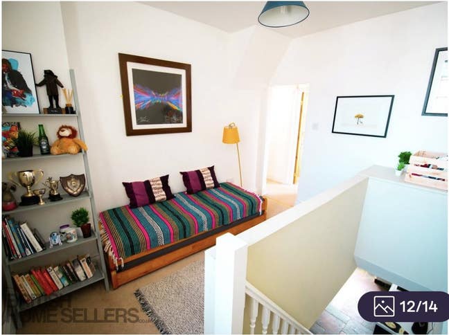 Small double room to rent Main Photo